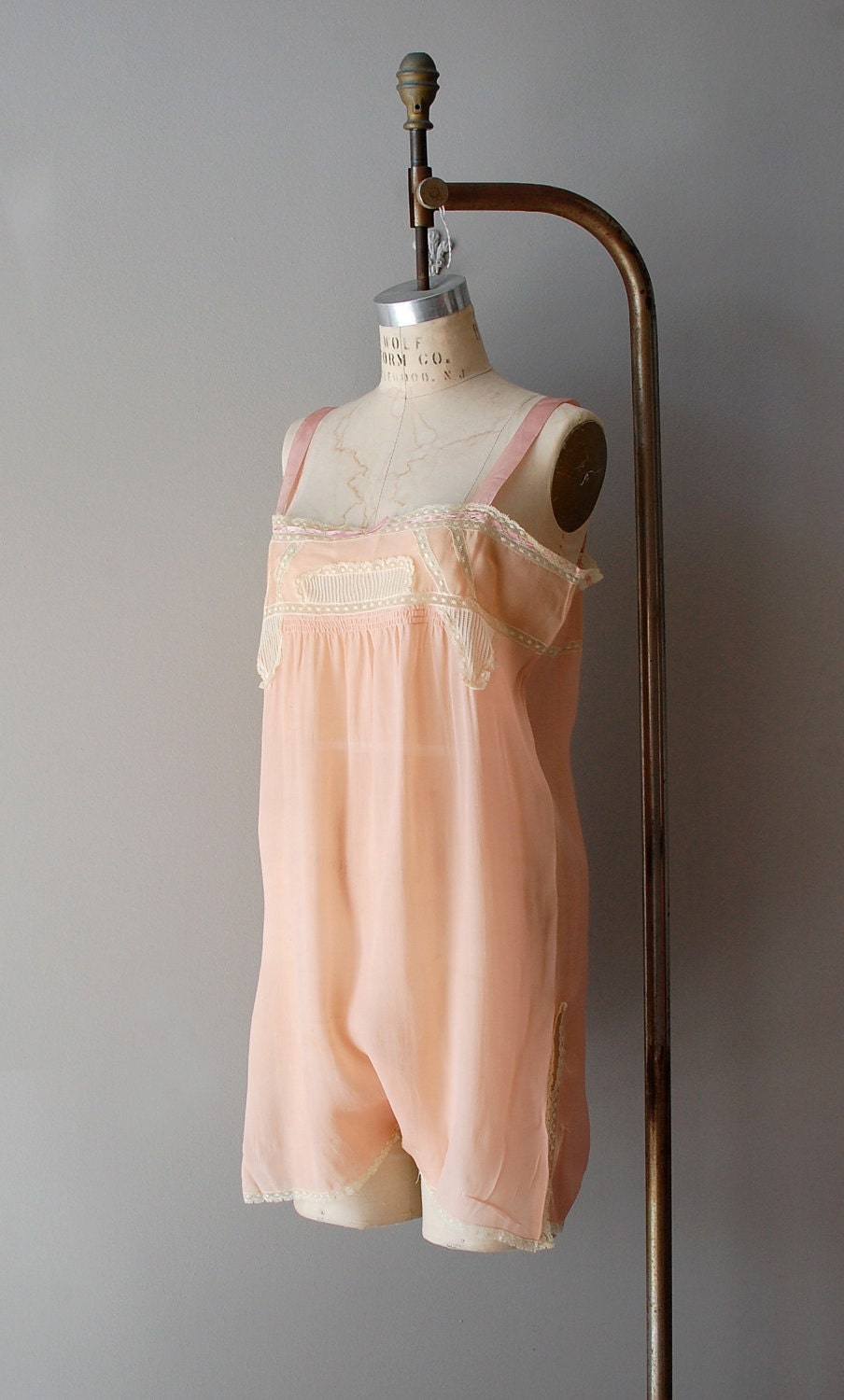 1920s lingerie / 20s flapper silk chemise / Miss Anabelle Lee