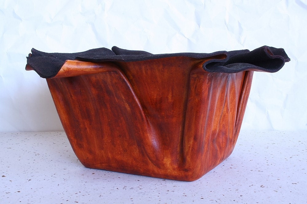 square leather bowl
