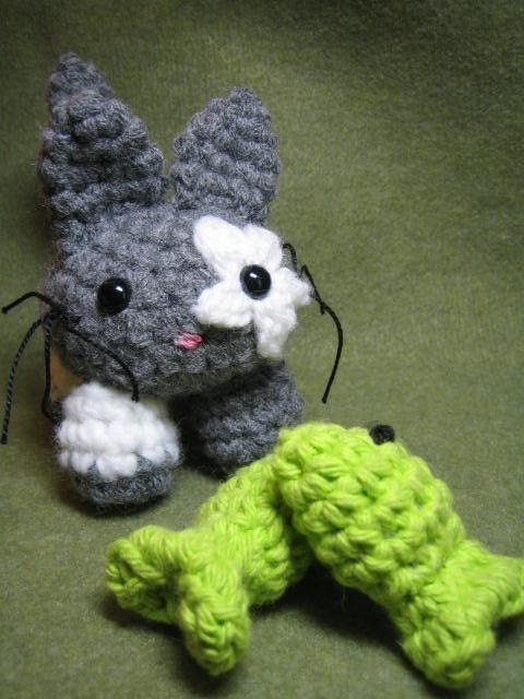 A Cat and Her Fish - Crochet Pattern - PDF File