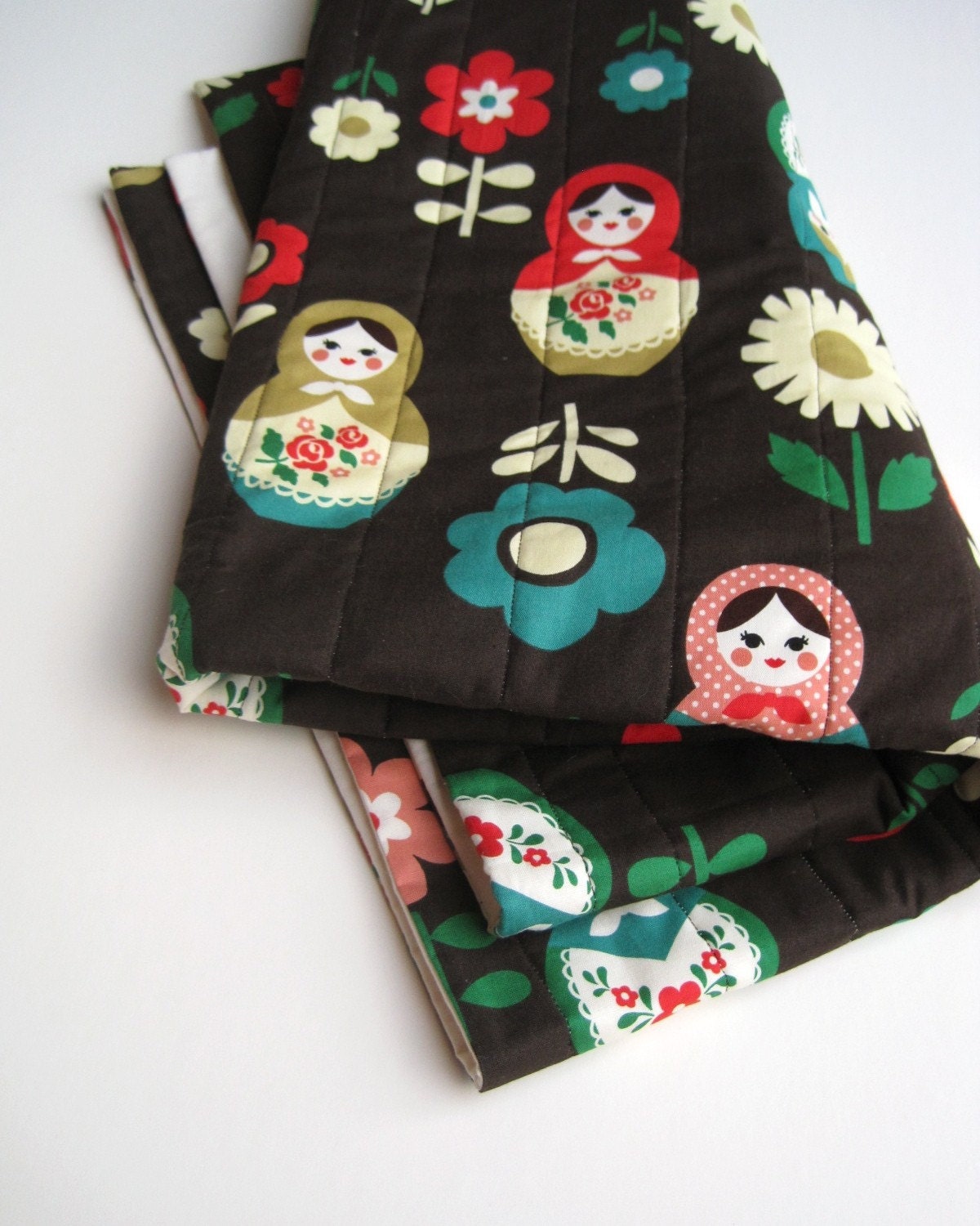 BABY QUILT matryoshkas crib bedding / Russian nesting dolls in coffee brown with organic cotton (last 3 - made to order)