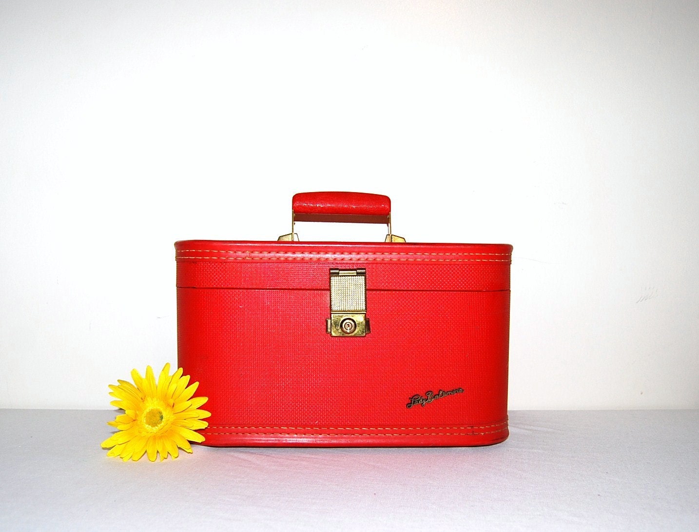 50s Red Train Case