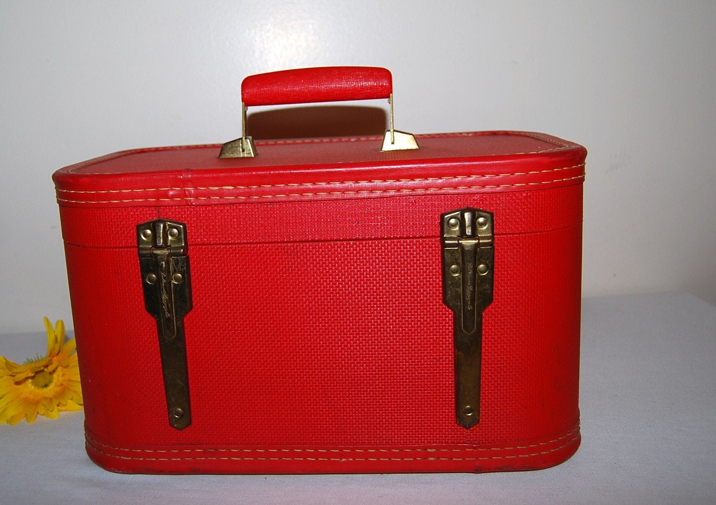 50s Red Train Case