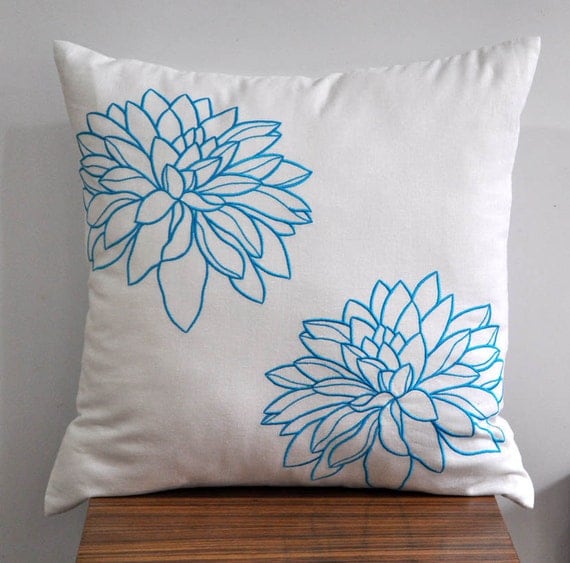 Blue White Pillow Cover, Blue Flower on White Linen Pillow, Decorative Throw Pillow, Pillow Case 18 x 18, Toss Pillow