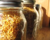 Organic Calendula 1 ounce, free shipping when ordered with another item