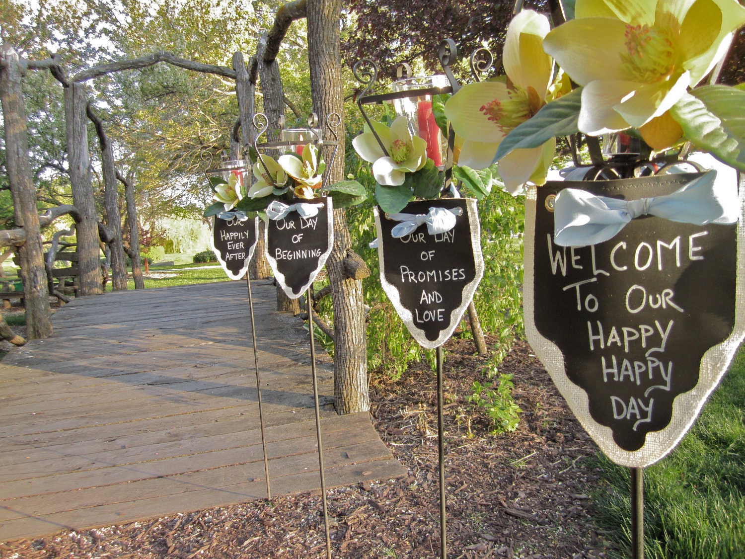 Set of 5 Chalkboard Fabric Banners ... Bunting ... Labels ... Signs ... Pennants to Customize Again and Again.