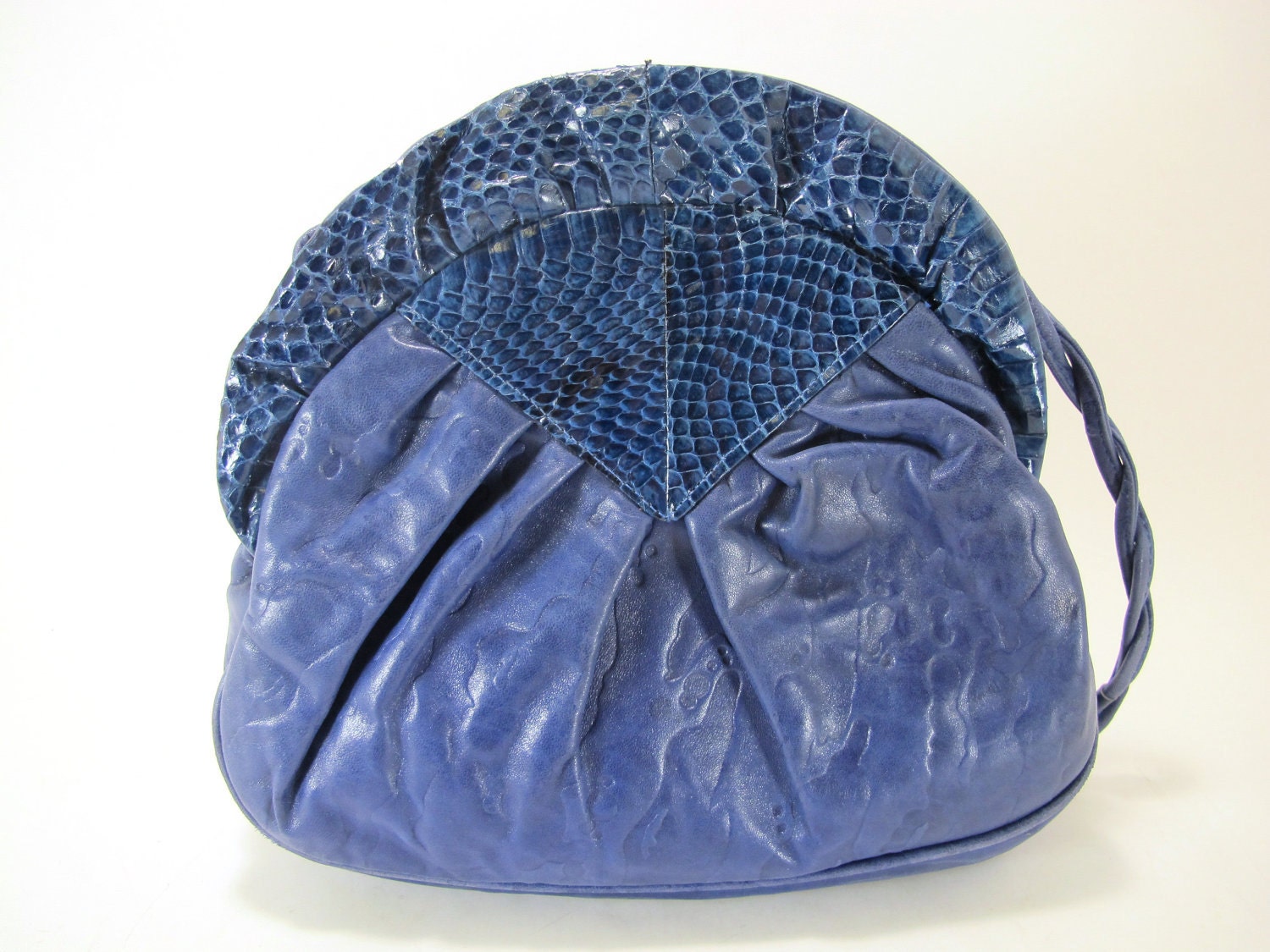 Shell Shaped Blue Leather Over the Shoulder Purse with Snake Skin Accent 1980s