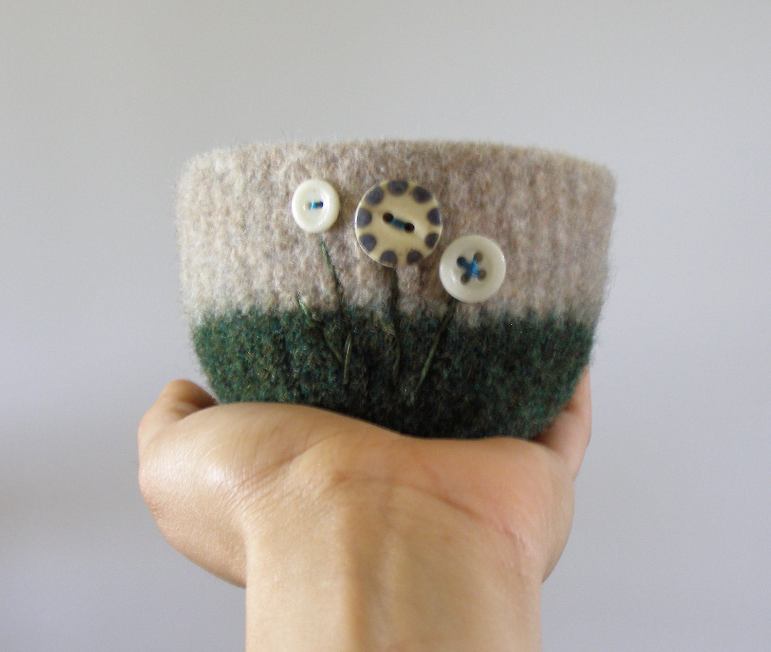 felted wool bowl - forest green and beige wool with cream and navy vintage ceramic buttons -  desk organizer, office container - theFelterie
