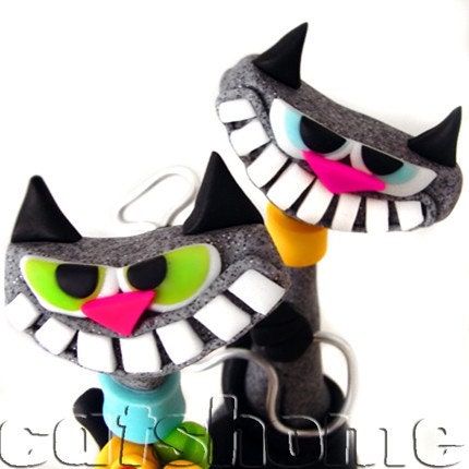 HAPPY FRIENDS . big size smiling cat sculptures by catshome