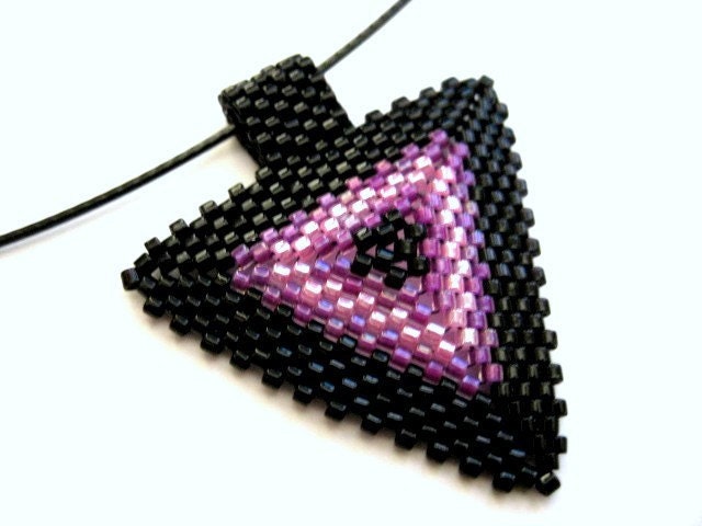 Beadwork Peyote Triangle Pendant in Black, Pink and Lilac Seed Bead Beaded Beadwoven Geometric Choker