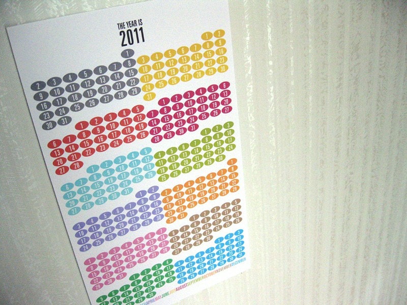 2011 Bubble Display Calendar // Free Shipping
