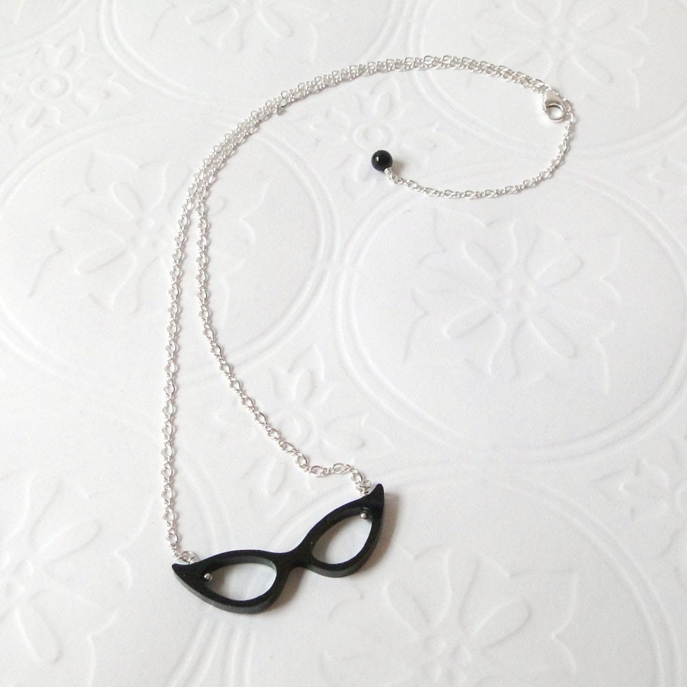 Maude's Cat-eye Eyeglasses Necklace