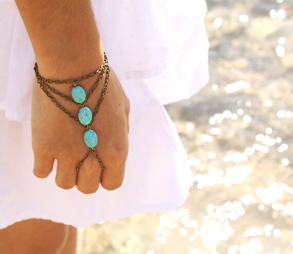 Boho Slave Bracelet Hand Bracelet Piece Ring Hipster Bronze Chain Bohemian Boho Three Turquoise Beads Triangle Chevron Hand Jewelry