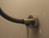 Magnetic lamps anchor plate