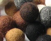 2CM Felt Balls/60-Piece - Neutral Mix