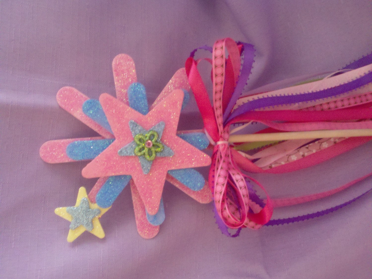 Glittery Pink Wand