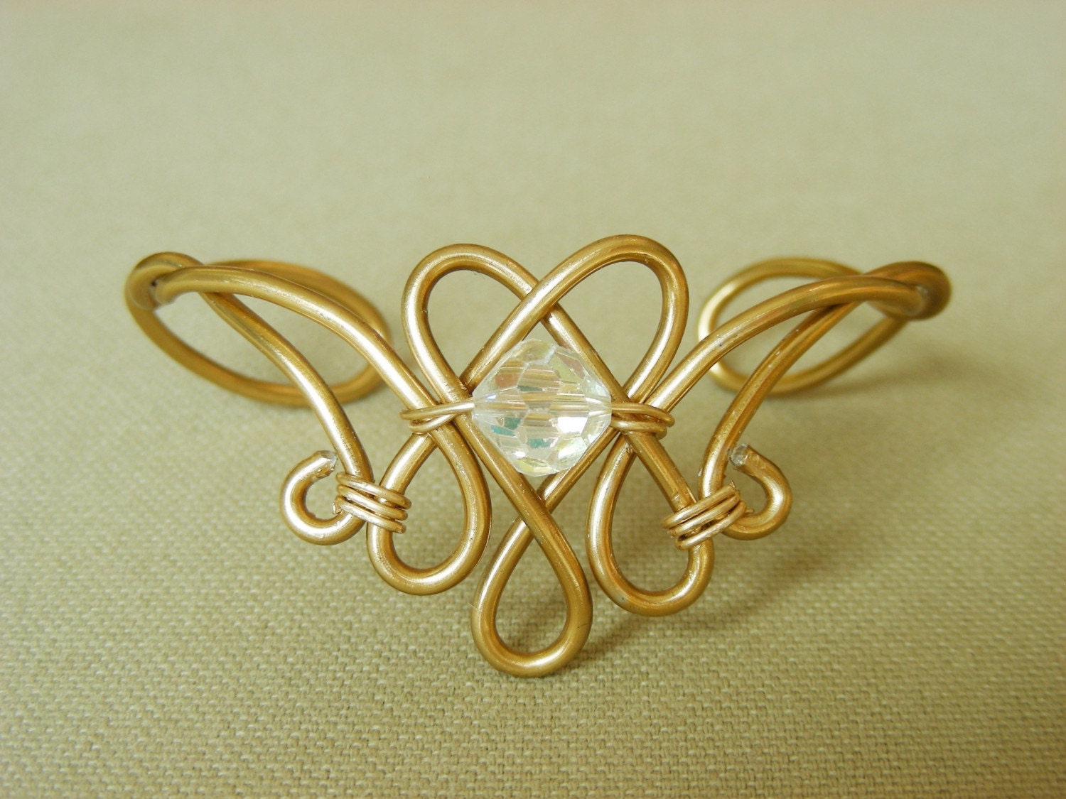 BLEEDING HEART   Elven Bracelet Cuff - Golden