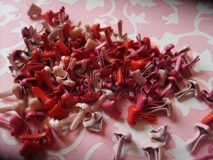 100 Mini Heart Brads
