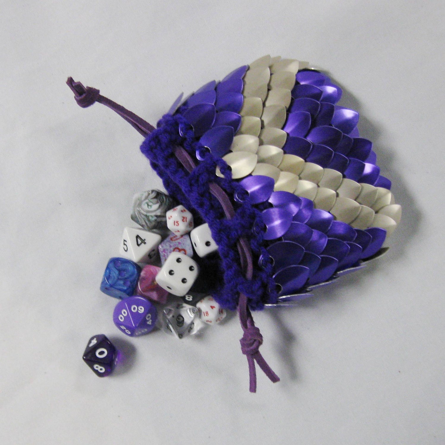 Scalemail Dice Bag in knitted Dragonhide Armor by Crystal's Idyll