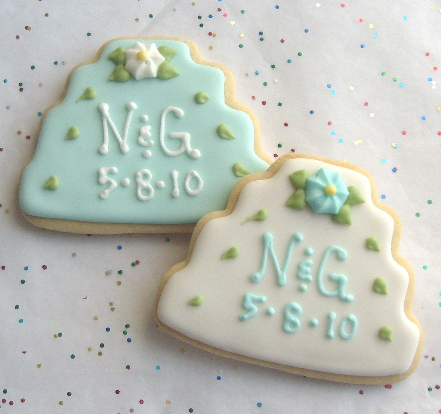 Reserved for Mary----Personalized Wedding Cake Cookies - Monogrammed Wedding Cookies - Wedding Cake Cookie Favors -1 Dozen