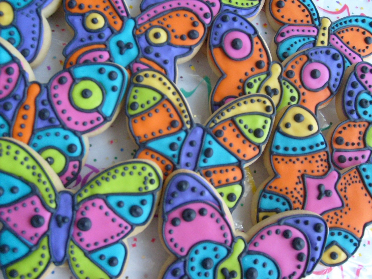 TROPICAL BUTTERFLIES - Butterfly Cookie Favors - Butterfly Decorated Cookies - 1 Dozen