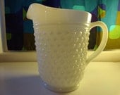 Vintage, Milk, Glass, Milkglass, Pitcher, Hobnail, White, Retro, Dot, Dots, Polka, Shabby, Chic, Cottage,