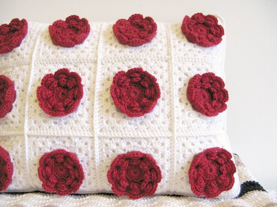 SALE - crochet cushion cover... Marilyn - a dozen red roses - SALE