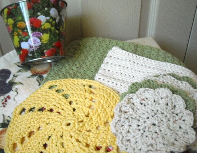 Kitchen Dishcloth Crochet Gift Set in Flower Tin Bucket 10 pcs