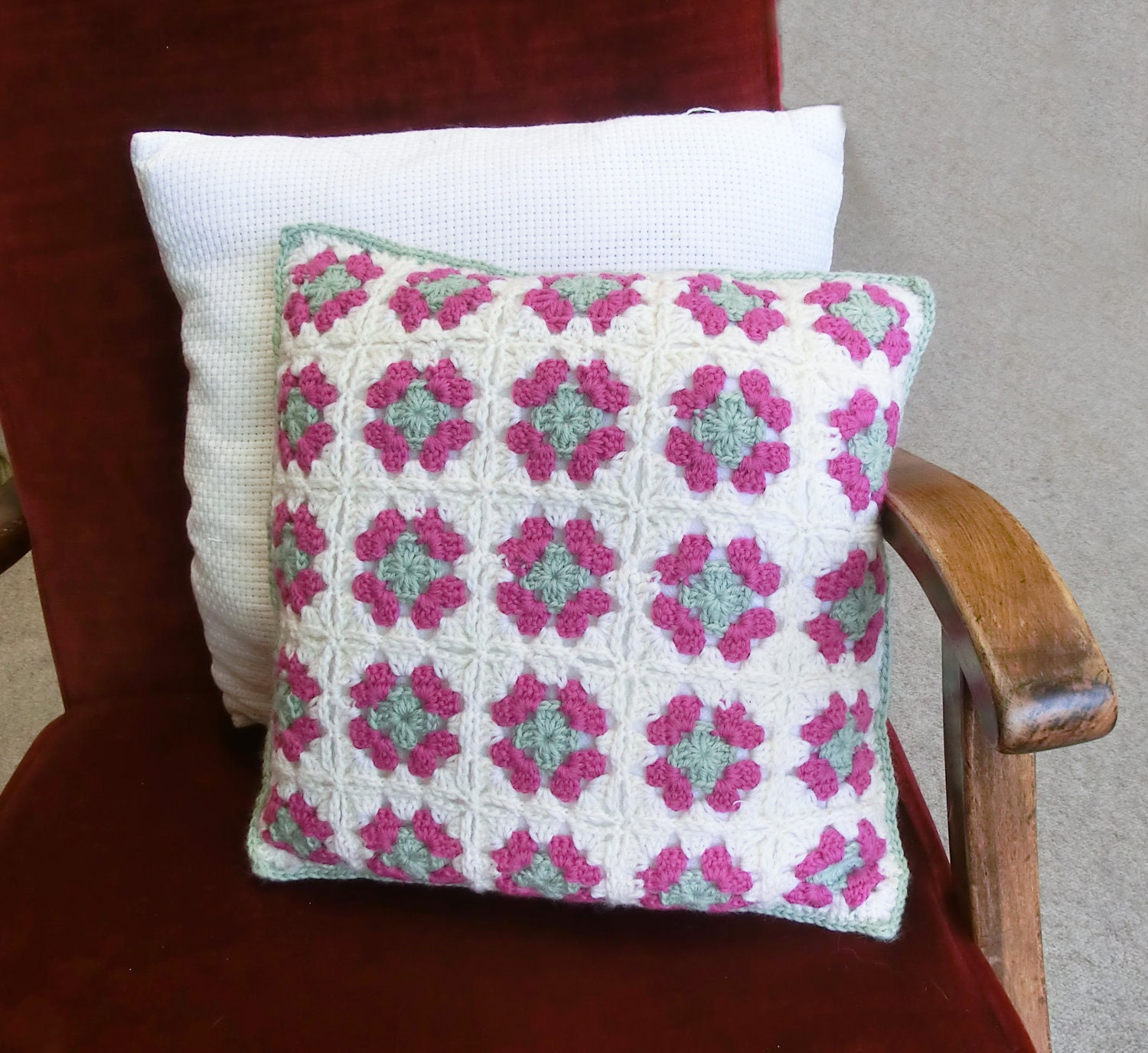 Crochet PATTERN for a Union Jack Granny Square Cushion