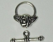 3 Sets Antique Silver Rose Toggle Clasps