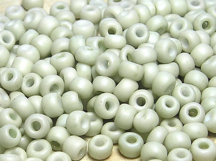 6/0 Vintage Natural Japanese Ceramic Seed Beads 20 Grams (C365)