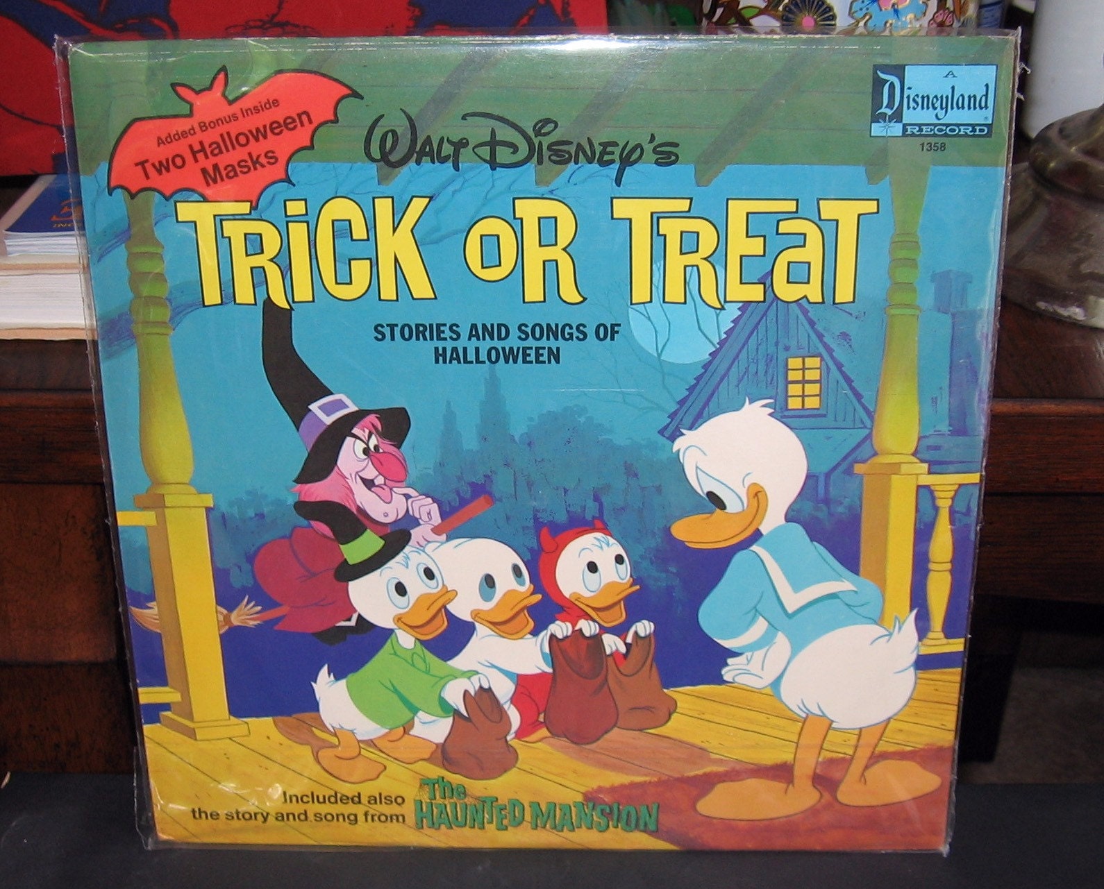 Trick or Treat - Disneyland Walt Disney record 33 1\/2 rpm