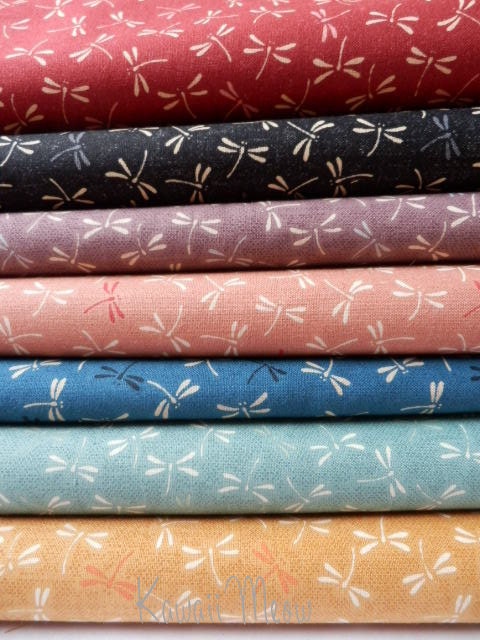 Beautiful Japanese Fabric - Dragonfly - 7 Fat Quarter Bundle Set - (12ki0219)