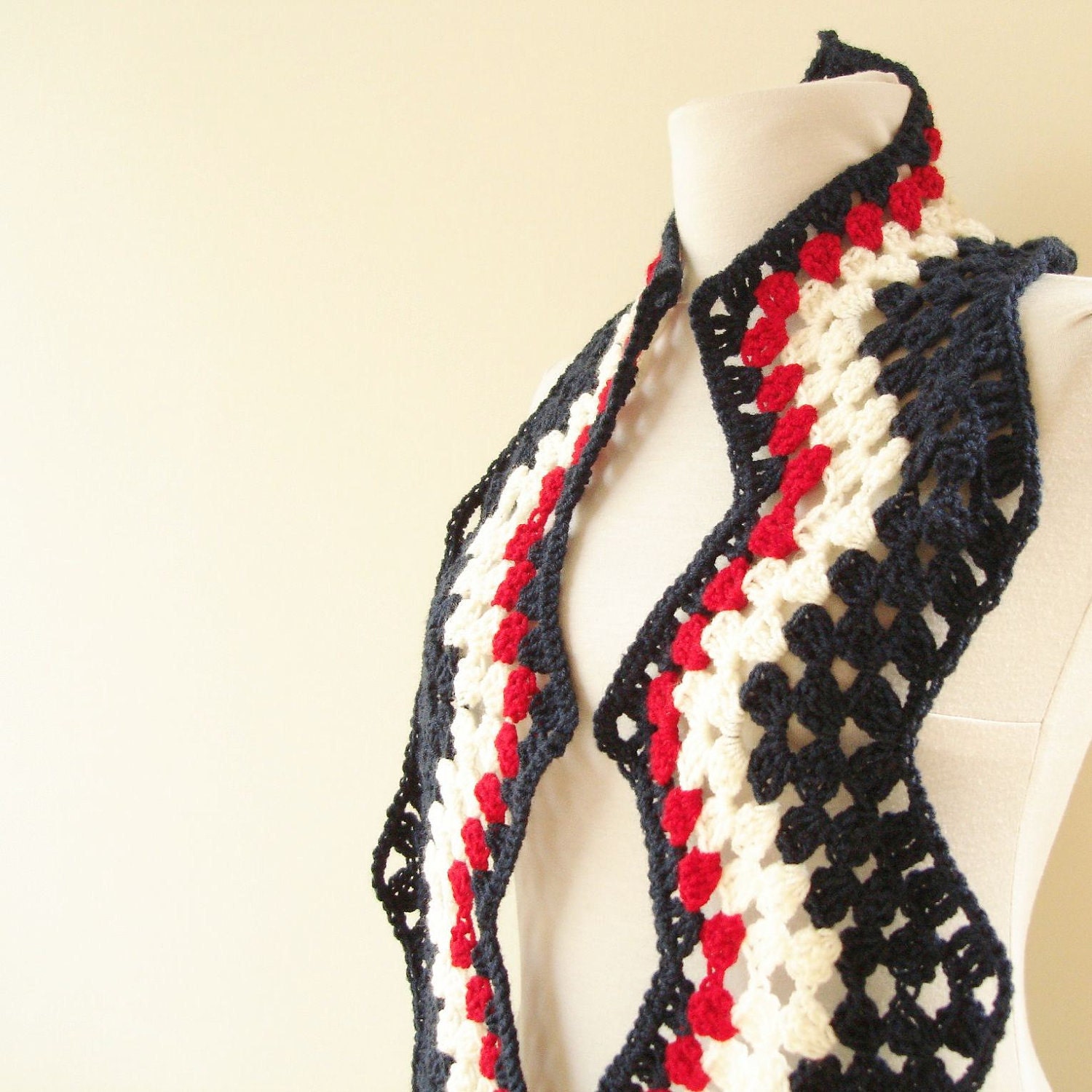 Chevron Crochet Scarf - Granny square pattern - Unisex Winter Fashion Accessory