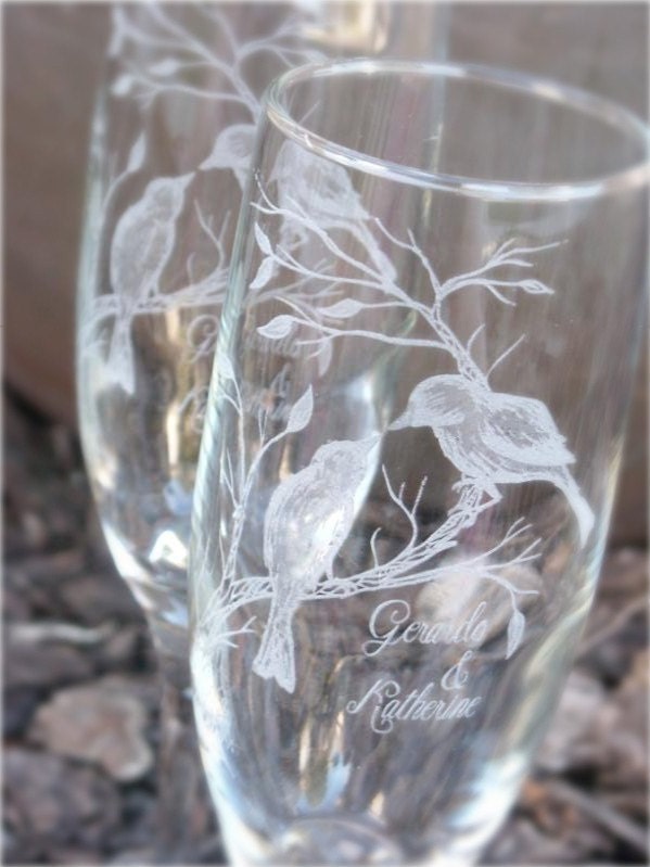 Lovebirds on a Leafy Branch- Engraved Wedding Glass Toasting Flutes