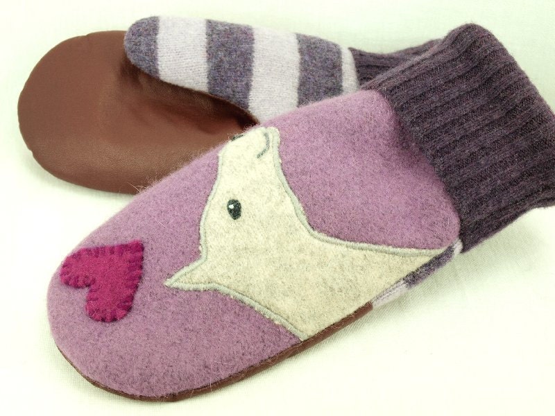 Felted Wool Mittens Horse Recycled Wool Mittens Lilac Grey Pink Horse Applique Fleece Lining Leather Palm Eco Friendly Upcycled Size S/M