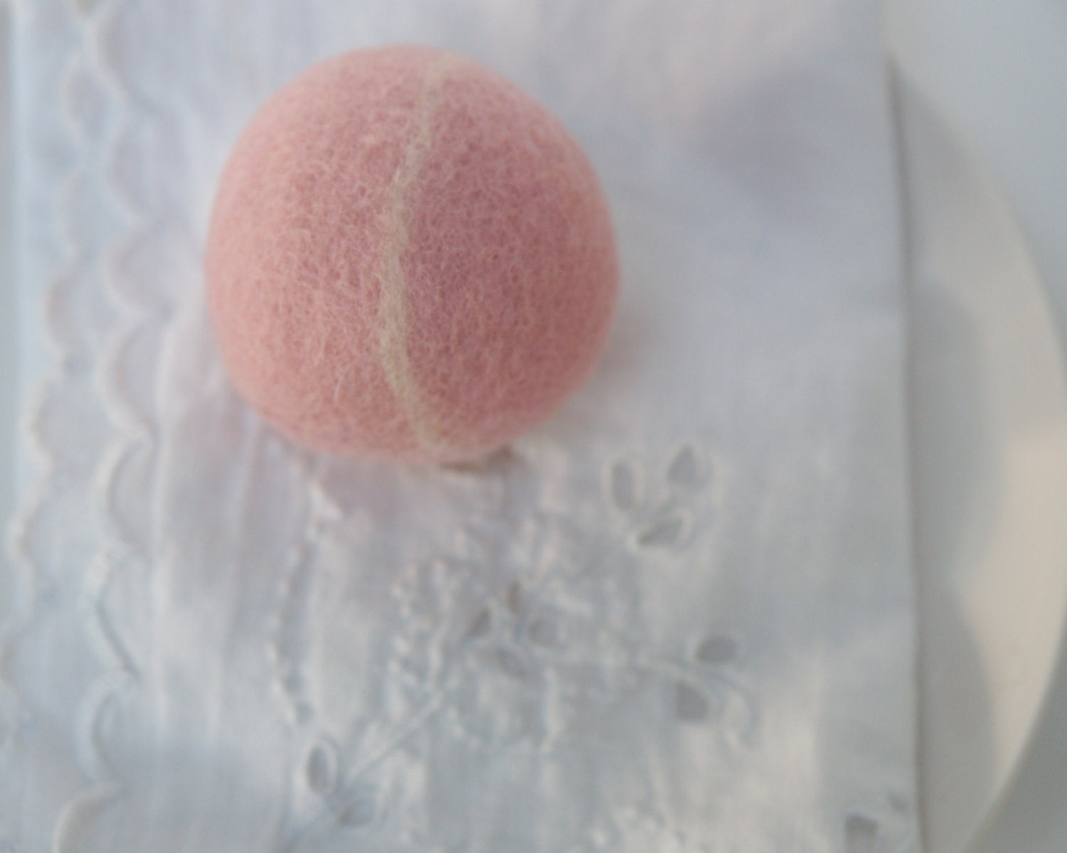 Wedding Table Decoration, Pink Pebble Napkin Weights 2 Dinning Ring Wool Needle Felt Al Fresco Outdoor entertaining baby shower favor