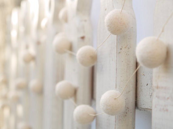 White Felt Wedding Garland ( snow banner country farm rustic woodland table decoration festive party felted ) 8ft