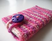 Pink iPod Touch/iPhone case - crochet handmade