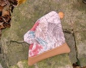 Abstract Recycled Cotton Pouch with a Camel Leather Base