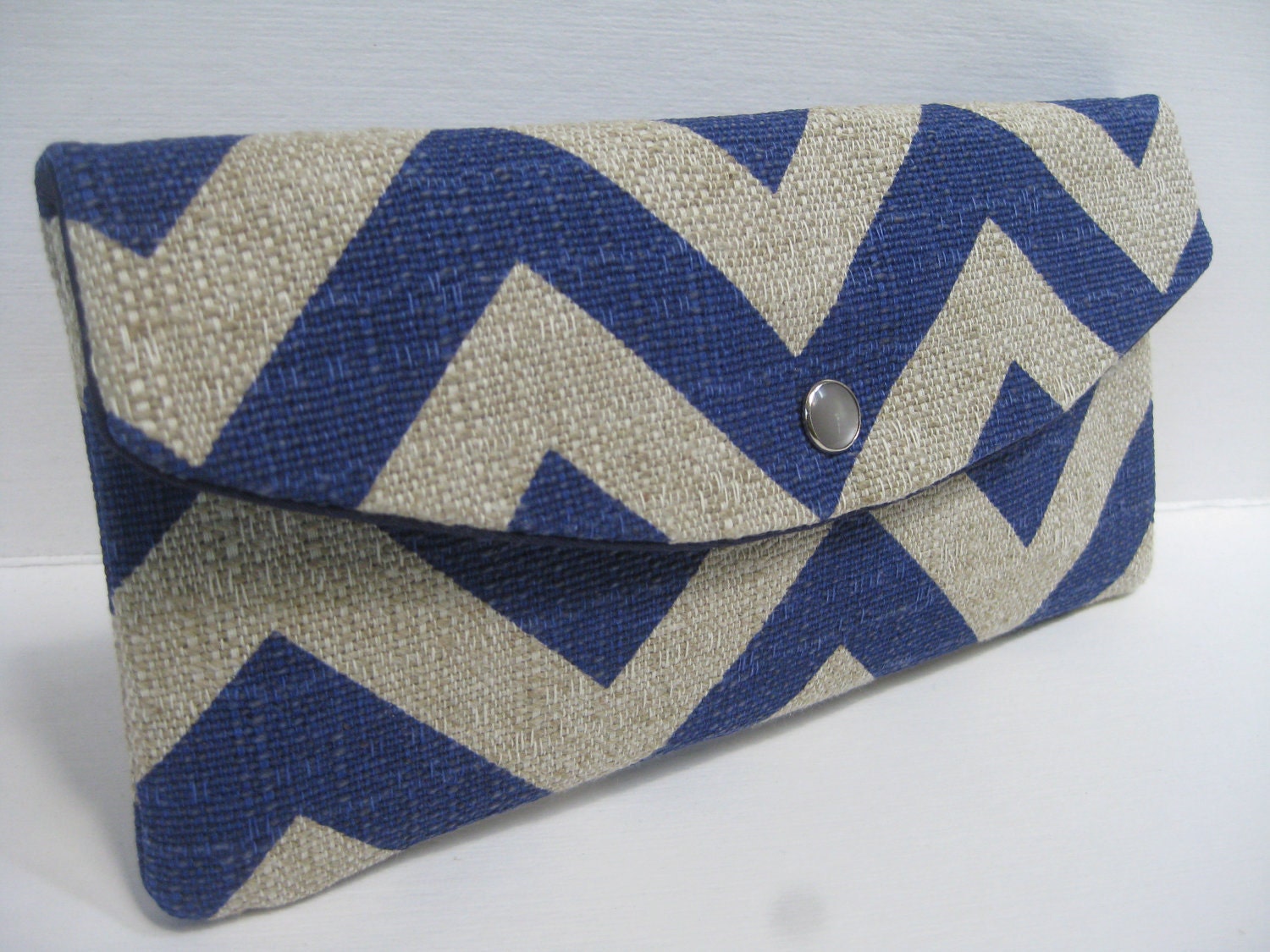 Gift Idea...The Jenna Clutch / Perfect for your Bridesmaids or any Gift Giving / Denton Chevron Zig Zag in Peacock