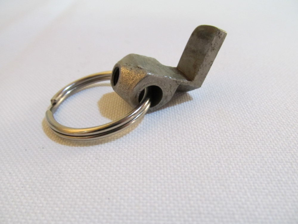 Key Chain:  Steampunk 1950s Deluxe Sewing Machine part key ring