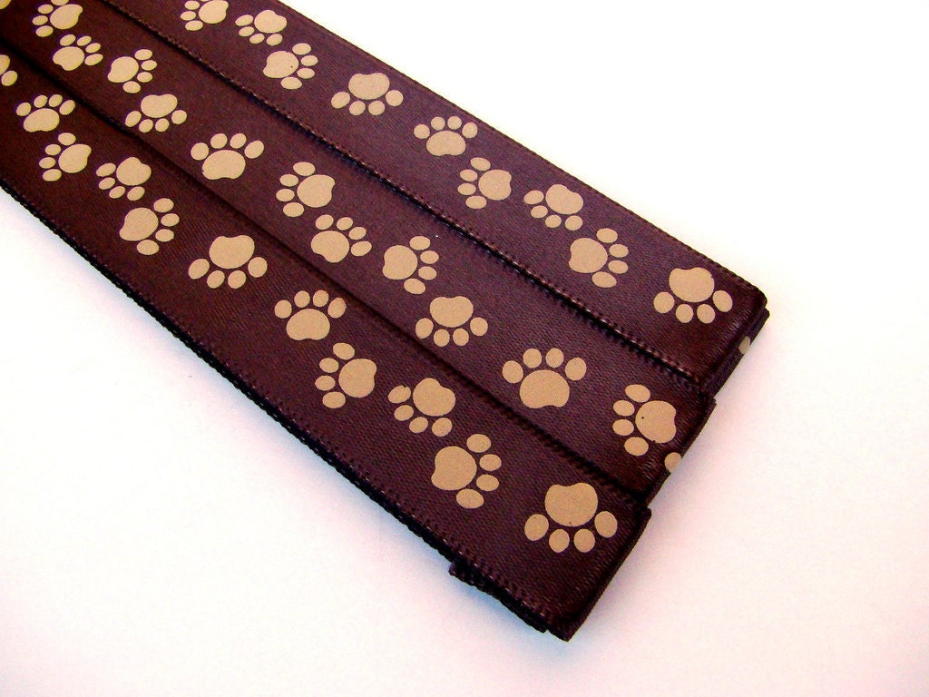 Pattern Magnet - Chart Keeper Magnetic Bookmark - Knitting Crochet Supplies Tools - Set of 3 - Brown Puppy Dog Paws