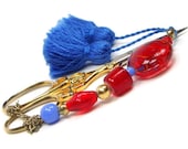 Scissor Fob Beaded Quilting  Sewing Cross Stitch Needlepoint Bright Red Blue