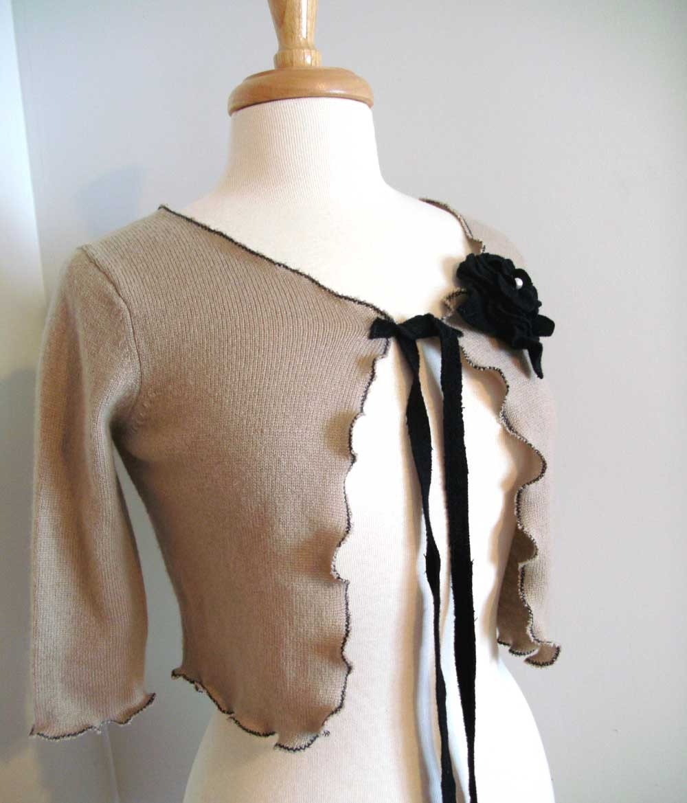 Oatmeal Cashmere Blend Restyle Cropped Cardigan Sweater Size Small with Removable Flower Brooch