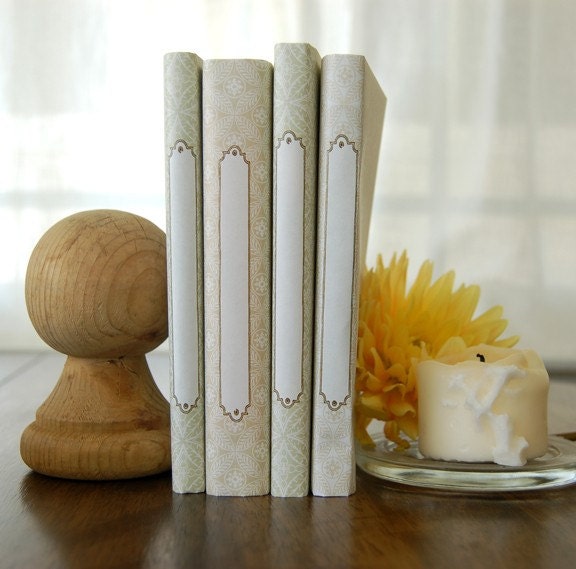 Book Jackets - Medium Natural