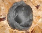Corriedale Dyed Wool Roving Top in 4 oz silver grey spinning and felting fiber