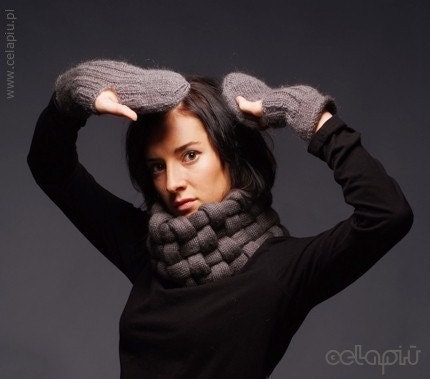 SALE Woven Cowl