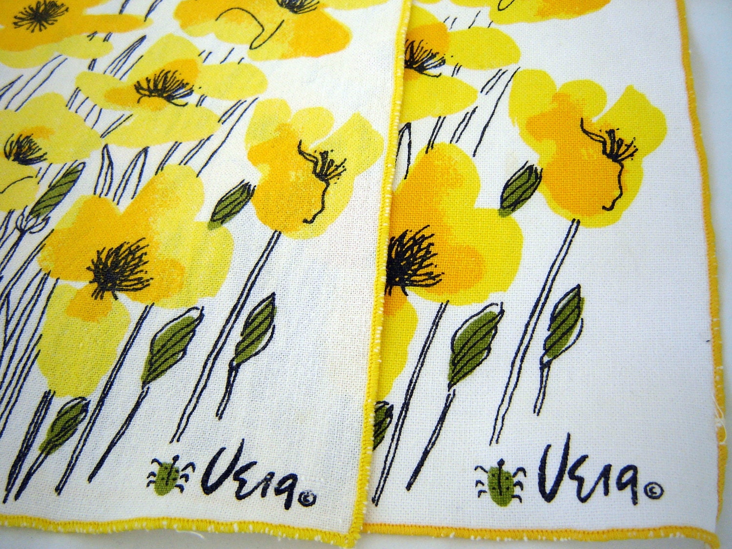 Vintage Vera Linen Napkin