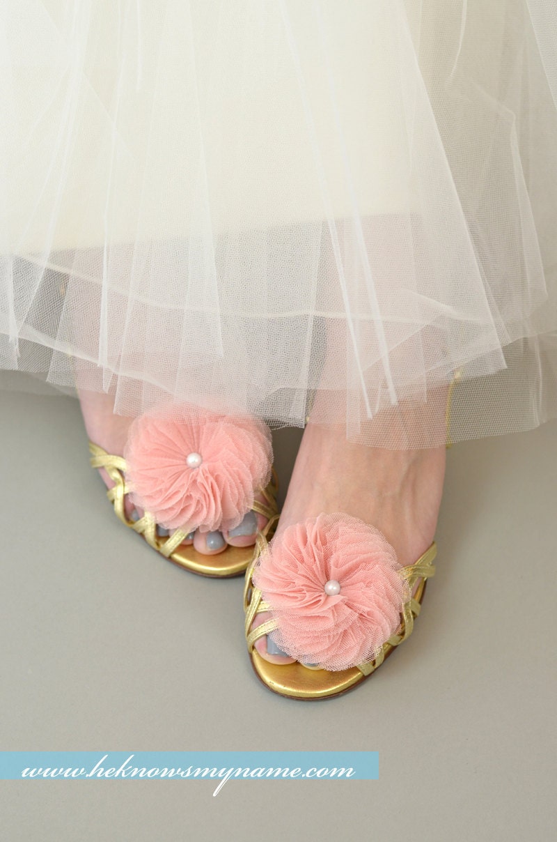 Tulle Flower Shoe Clips (Free U.S Shipping) - wedding, bridal, sweet sixteen, bridesmaids, pink, blush, peach, blue, silver, fuschia