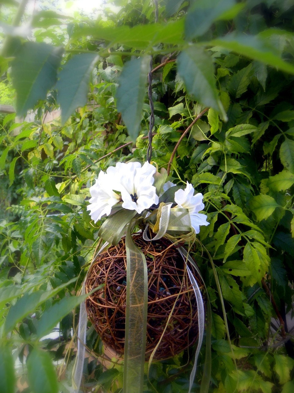 Shabby Chic Lighting for your Outdoor Wedding - Fairy Tale lighting - Outdoor Decor